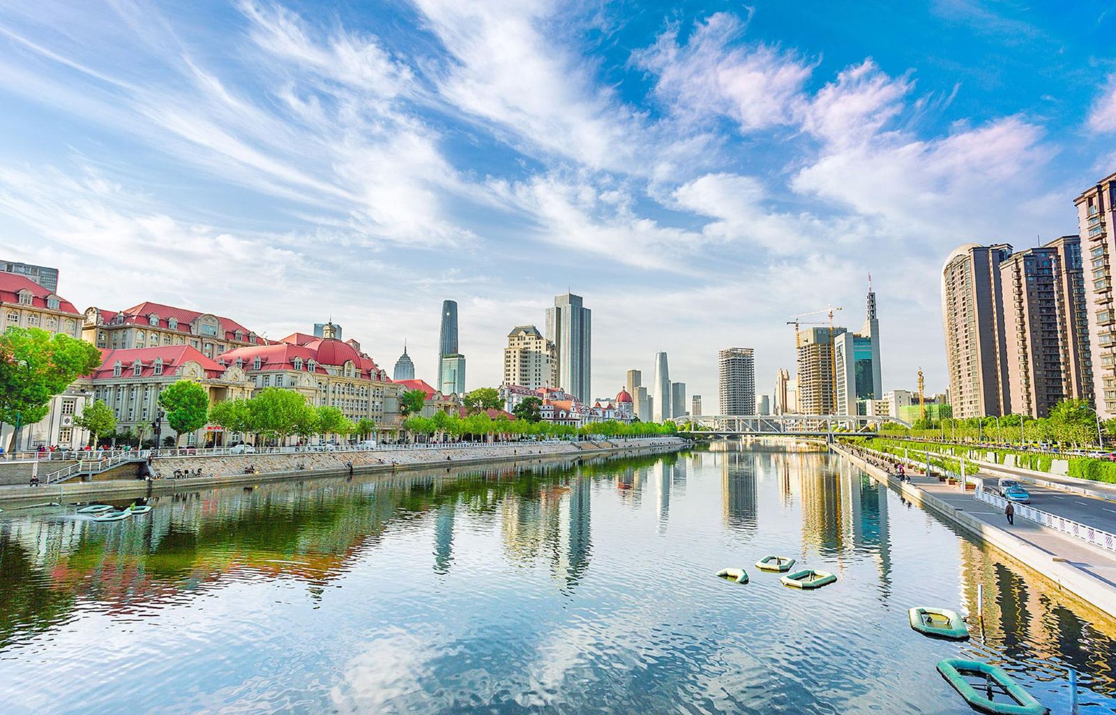 天津，历史、文化、经济与发展概览